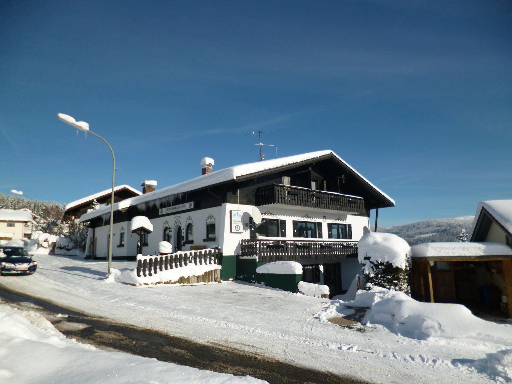 Gaestehaus Am Berg Bayerisch Eisenstein Exterior foto